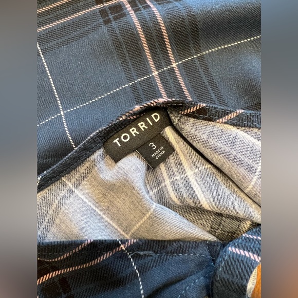 Torrid Ava - Navy Plaid Challis Lace Trim Cami - Picture 8 of 10